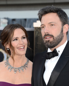 «Был в ловушке»: Почему брак с Дженнифер Гарнер сделал Бена Аффлека алкоголиком