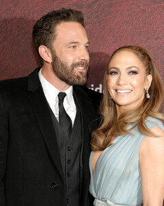 Дженнифер Лопес откровенно рассказала о своих целях на 2022 год