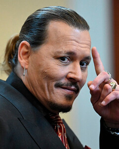 «Я вернул свою жизнь»: как себя чувствует Джонни Депп после победы в суде над Эмбер Хёрд