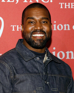 Канье Уэст открывает свою школу для баскетболистов