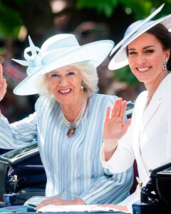 Почему туры в США стали ключевыми в карьере Кейт Миддлтон и королевы Камиллы Паркер-Боулз