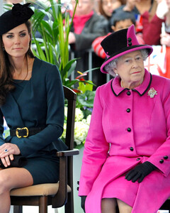 Какое золотое правило королевы нарушила Кейт Миддлтон?