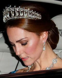 Кошмар на улице Виндзора: кто преследовал Кейт Миддлтон поздно ночью?