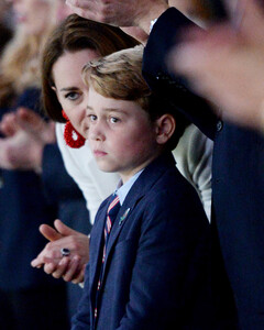 Как Кейт Миддлтон утешила принца Джорджа после проигрыша сборной Англии в финале Евро—2020?