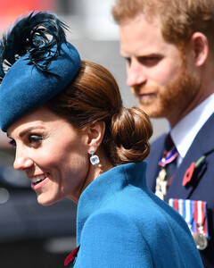 Королева одобрила: Кейт Миддлтон заняла должность принца Гарри