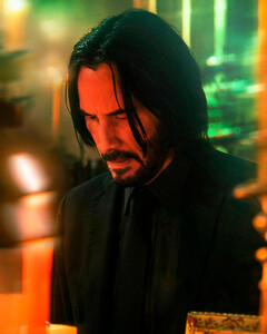 Киану Ривз готов к мести в тизере фильма «Джон Уик 4»
