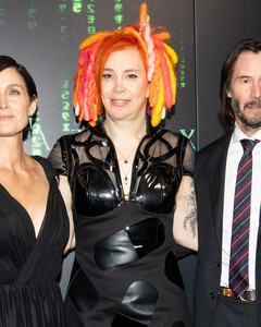 Киану Ривз считает, что Лана Вачовски высмеяла «Матрицу» в фильме «Матрица: Воскрешение»