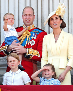 Кто проживает в Кенсингтонском дворце