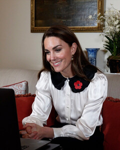 Кейт Миддлтон поговорила с семьями погибших военнослужащих