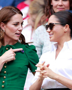 Кейт Миддлтон помогала Меган Маркл освоиться в королевском дворце