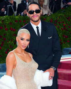 Ким Кардашьян рассказала подробности свого романа с Питом Дэвидсоном