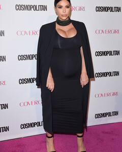 Ким Кардашьян: «В первую беременность я всё время сидела дома и плакала»