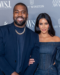 Ким Кардашьян хочет запретить Канье участвовать в выборах