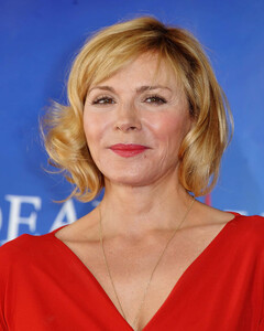 Ким Кэттролл призналась, что была против истории с онкологией у её героини «Секса в большом городе»