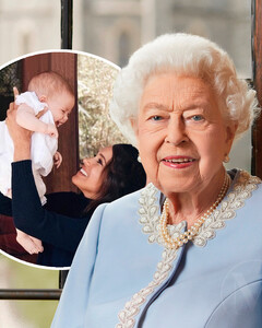 Королева Елизавета II наконец-то встретилась со своей правнучкой Лилибет!