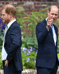 Крещение Лилибет Дианы может спасти отношения братьев Уильяма и Гарри или навсегда их разрушить