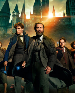 «Наступают на те же грабли»: критики недовольны фильмом «Фантастические твари: Тайны Дамблдора»