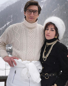 Леди Гага и Адам Драйвер появились в образе супругов Гуччи