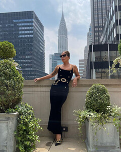 Золотой Голливуд: Леди Гага в платье от Alessandra Rich