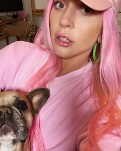 Леди Гага отдала свой Instagram-аккаунт организациям по борьбе с расизмом