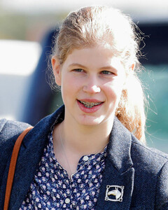 5 важнейших достижений леди Луизы, которые она совершила до своего совершеннолетия