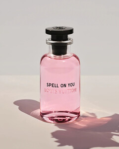 Louis Vuitton выпустил новый аромат Spell On You