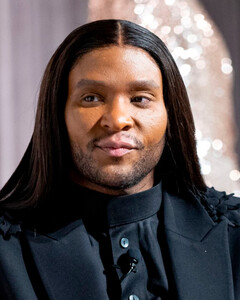 Лоу Роуч объяснил, почему отказался от работы стилиста и решил сосредоточиться на себе