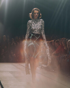 На Mercedes-Benz Fashion Week Russia вернутся реальные показы