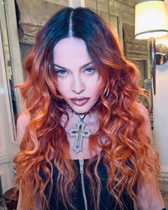 Мадонна госпитализирована с серьёзной бактериальной инфекцией