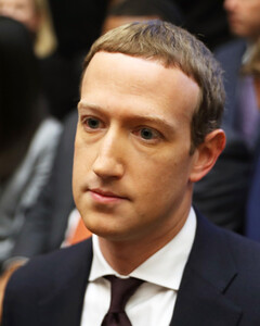 Марк Цукерберг больше не богат: покинул топ-10 миллиардеров