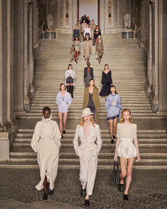 Max Mara: ретро-Италия в коллекции Resort 2026