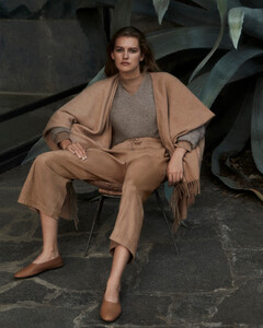 Max Mara посвятили новую коллекцию джунглям Южной Америки