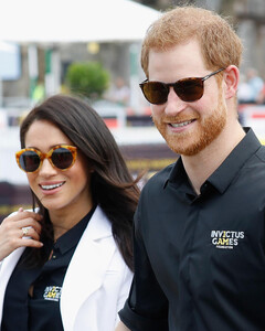 Меган Маркл и принц Гарри рассказали, как не обращать внимание на клевету в интернете