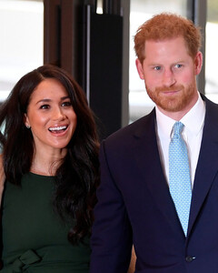 Меган Маркл и принц Гарри побывали на уроке поэзии