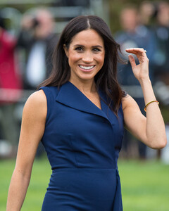 Меган Маркл стала первым современным членом королевской семьи, проголосовавшим на выборах США