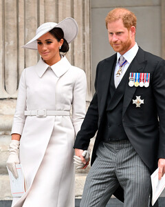 Принца Гарри и Меган Маркл не пригласили на торжественную церемонию короля Карла III