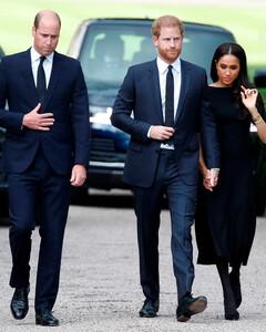 Меган Маркл воссоединилась с королевской семьёй после смерти королевы Елизаветы II