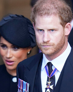 «Гарри благодарен мне за поддержку»: Меган Маркл рассказала о смерти королевы Елизаветы II