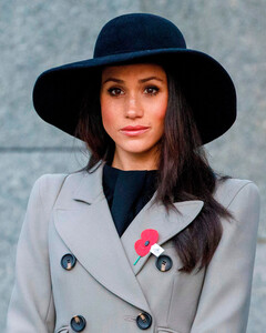 Меган Маркл: «Мои 20 лет были жестокими»