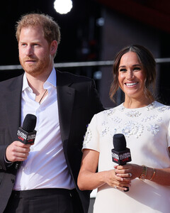 Меган Маркл выпустит первые в этом году подкасты для Spotify, которых так долго ждали поклонники