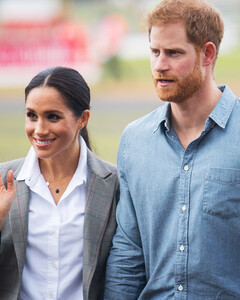 Принц Гарри и Меган Маркл записывали интервью с Опрой Уинфри до того, как принц Филипп попал в больницу