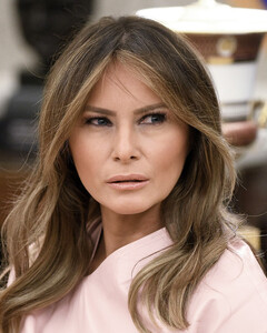 Какое меткое прозвище Мелании Трамп дал её бывший пресс-секретарь?