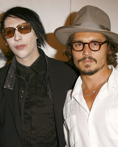 Мэрилин Мэнсон и Джонни Депп — приятели, которые стоят друг друга и готовы на любые безумства