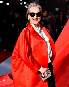 Мэрил Стрип затмила Миранду Пристли на премьере «Дьявол носит Prada 2» в Лондоне