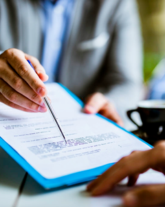 Можно ли сейчас брать кредиты и стоит ли ждать снижения ключевой ставки?