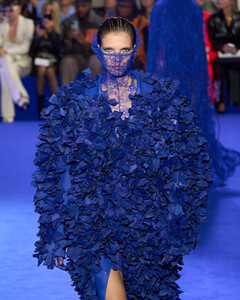 5 вещей, которые нужно знать о дебютном показе Ибрагима Камара для Off-White