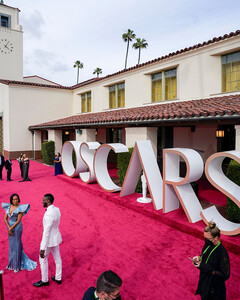 Почему пользователи соцсетей хейтят «Оскар»?