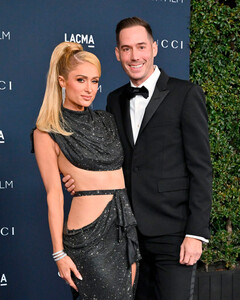 Пэрис Хилтон рассказала о своём пути к ЭКО и планах на будущее