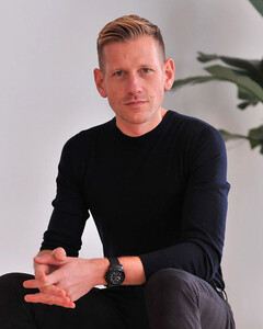 Пол Эндрю уходит с поста креативного директора Sergio Rossi