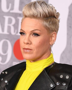 Пинк изменила завещание, когда болела коронавирусом